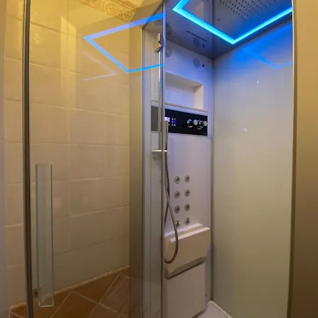 Petite Maison Wellness Apartment *
